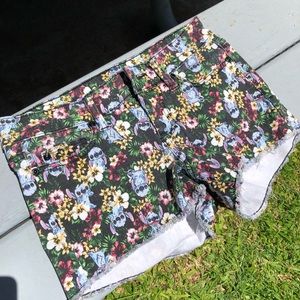4/$25 Disney Juniors “Stitch” Jeans Shorts